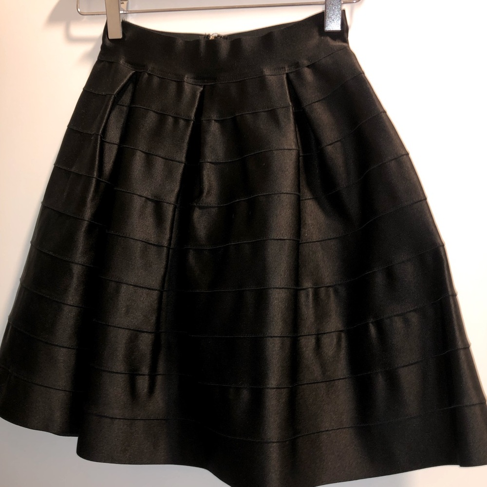 Bebe circle skirt